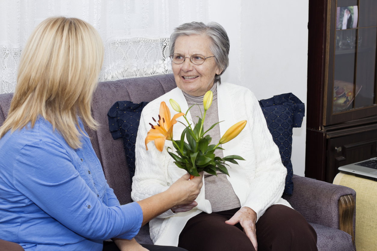 Zawsze pilnuj tej 1 rzeczy składając życzenia imieninowe. Inaczej ściągniesz na bliskich nieszczęście