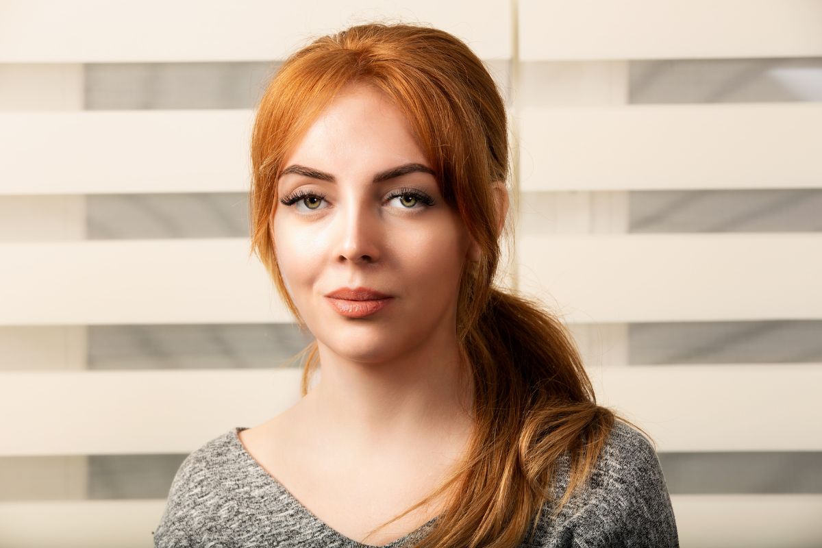 kobieta 30+ poważna