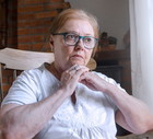 kobieta 70+ smutna