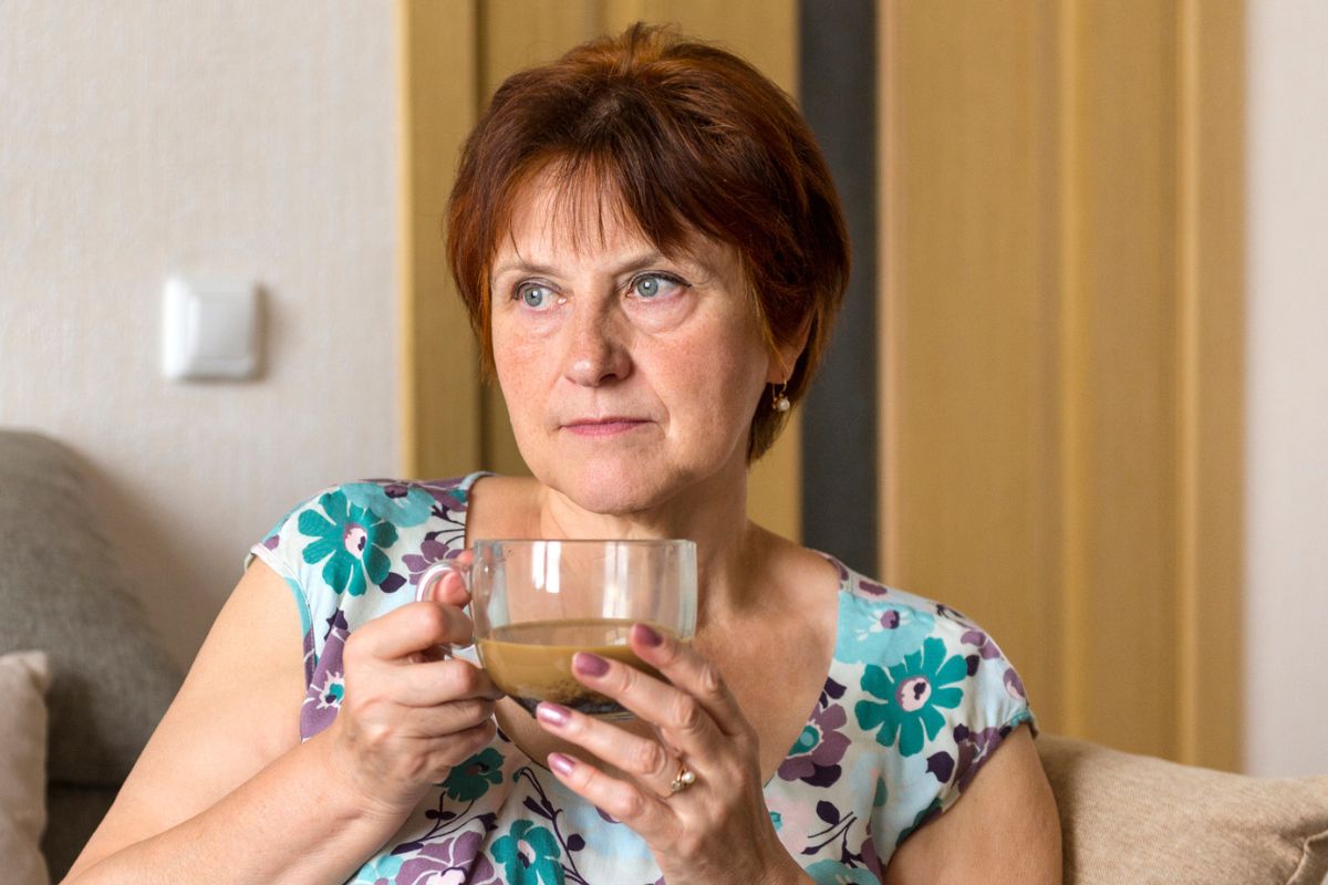 kobieta 50+ poważna