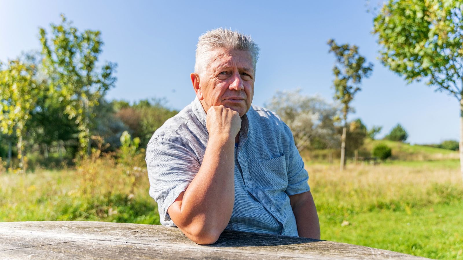 mężczyzna 60+