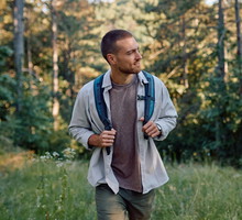 mężczyzna w Karkonoszach
