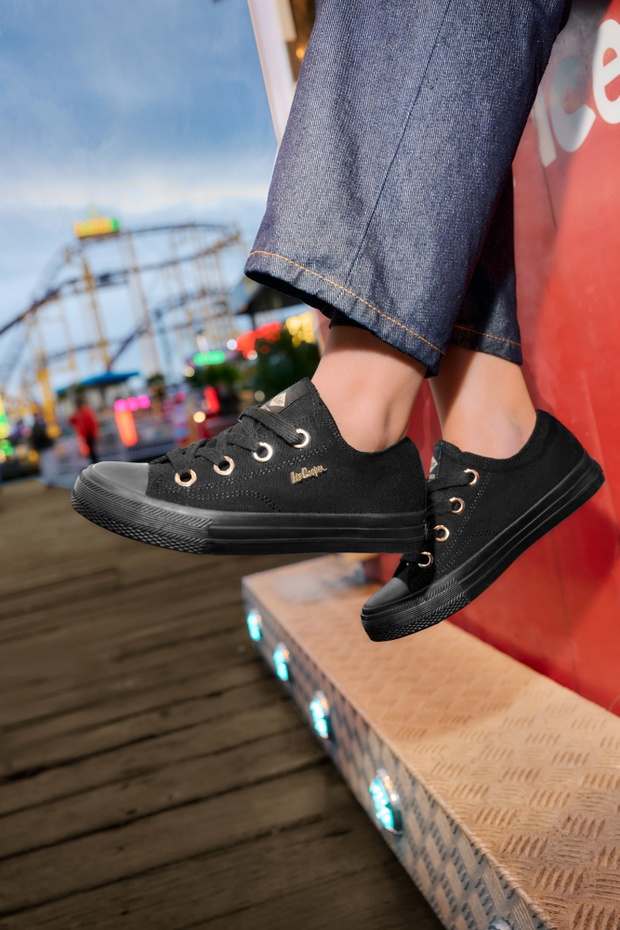 Lee Cooper