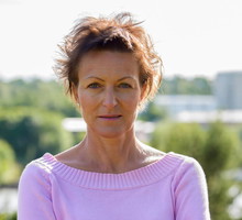 kobieta 50+ poważna