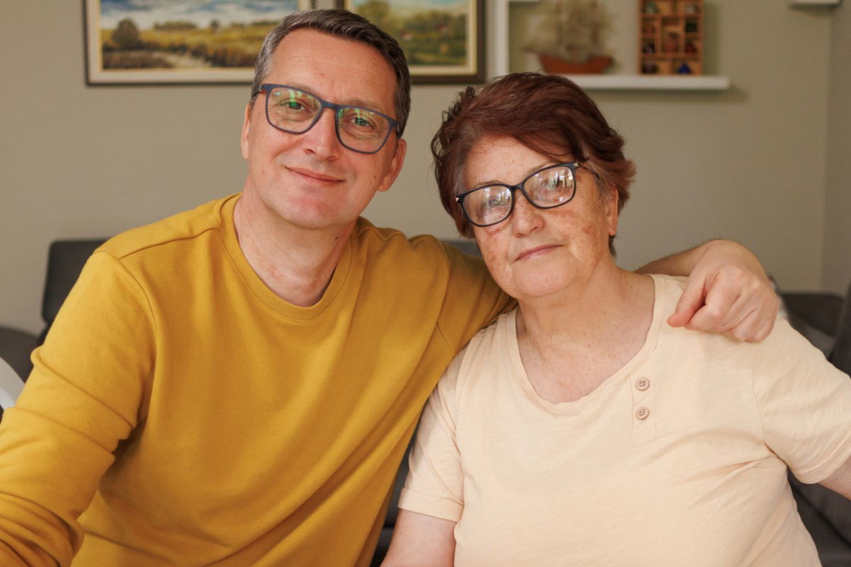 mama z dorosłym synem