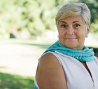 seniorka w parku
