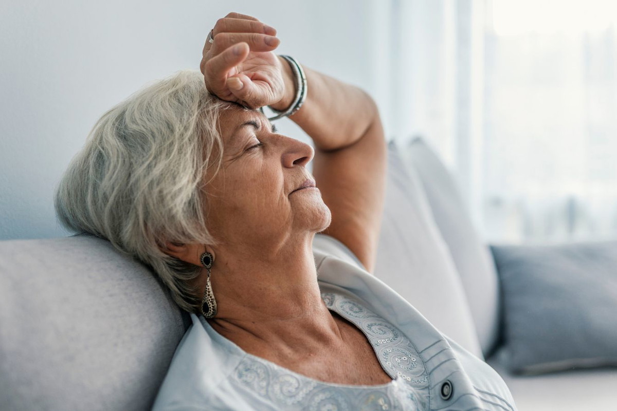 kobieta 60+ zmęczona