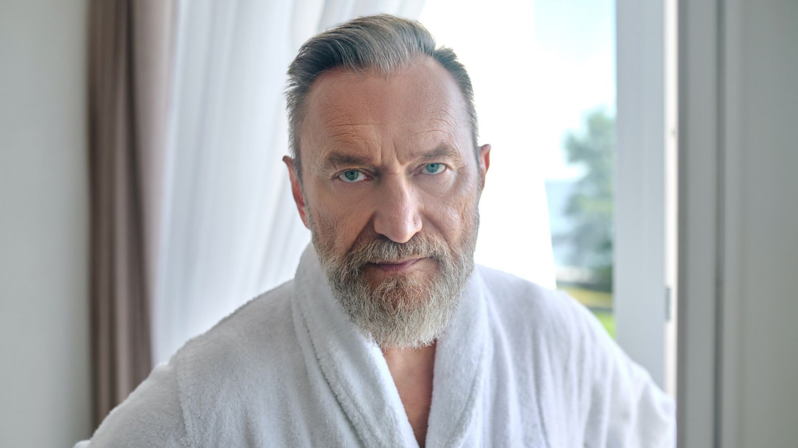 mężczyzna 50+ w spa