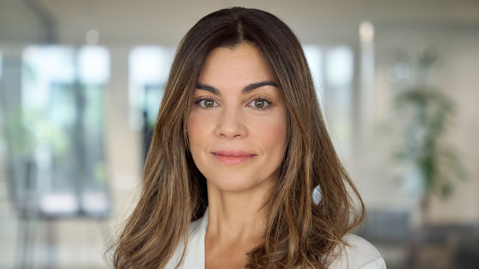 pewna siebie kobieta