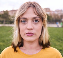 kobieta oszukana przez męża