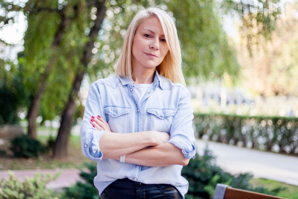 kobieta 40+, pomoc domowa dla teścia