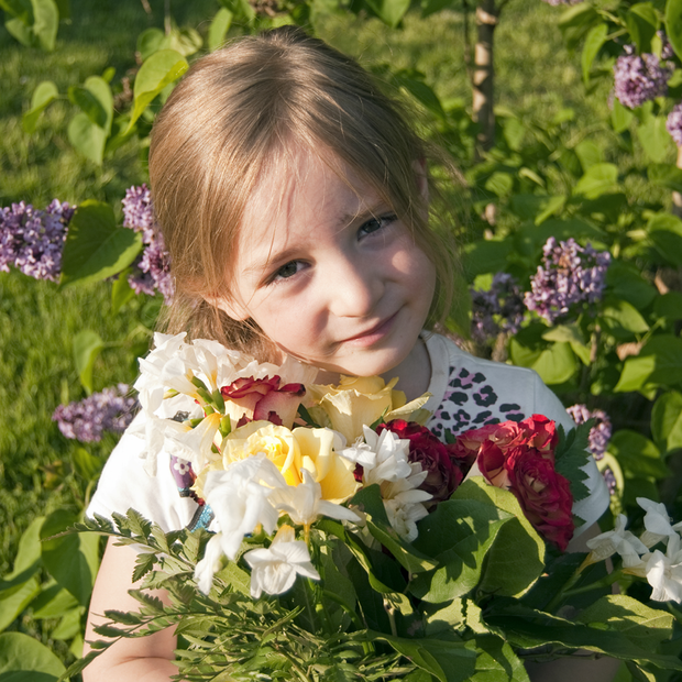 córka również lubi kwiaty