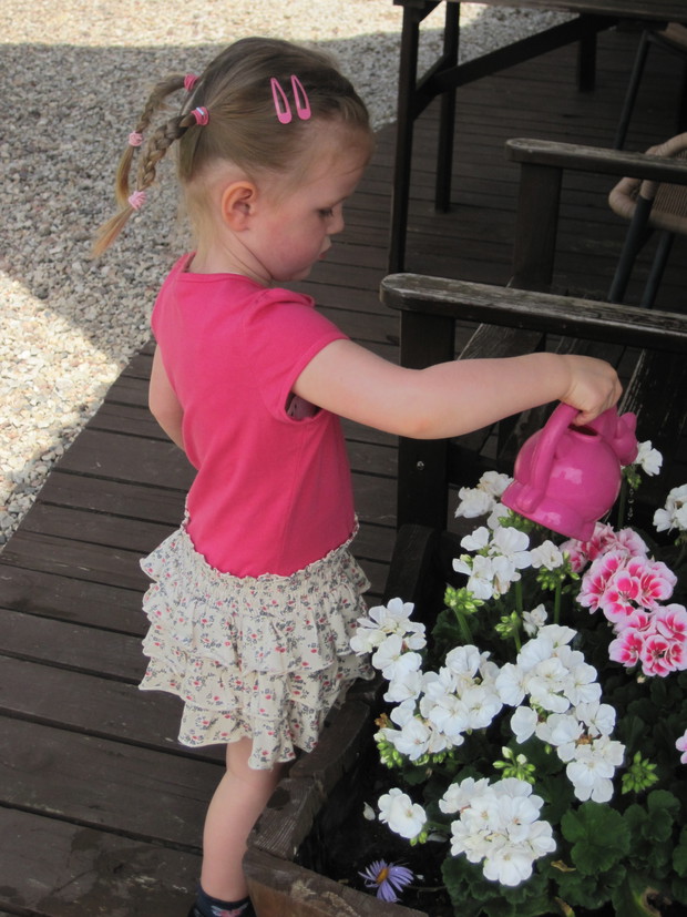 Lubię bawić się w ogrodniczkę 