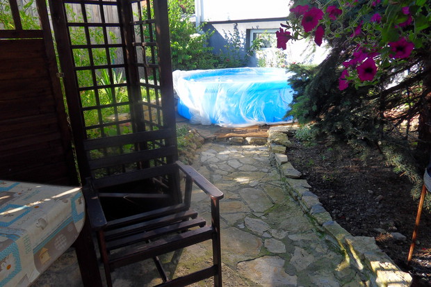 Miejsce na basen dla dzieci .