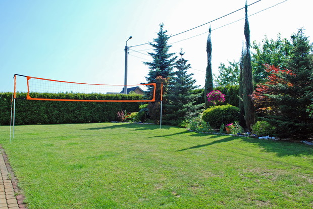 "Piękna" spalona trawa na pierwszym planie!