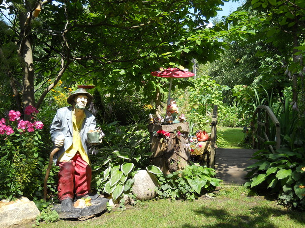 "Biedaczyna" pod magnolią