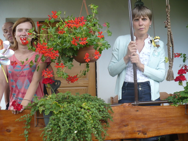 wspólnie z tarasu podziwiamy ogród