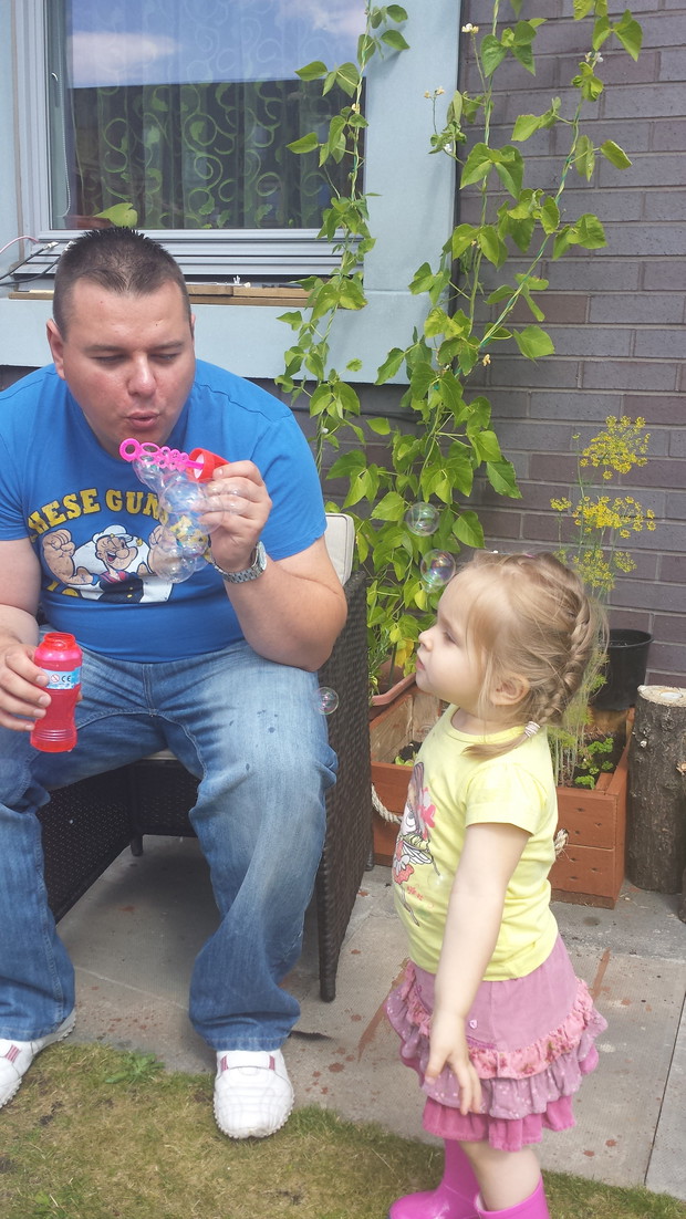 Z tatusiem super zabawa.