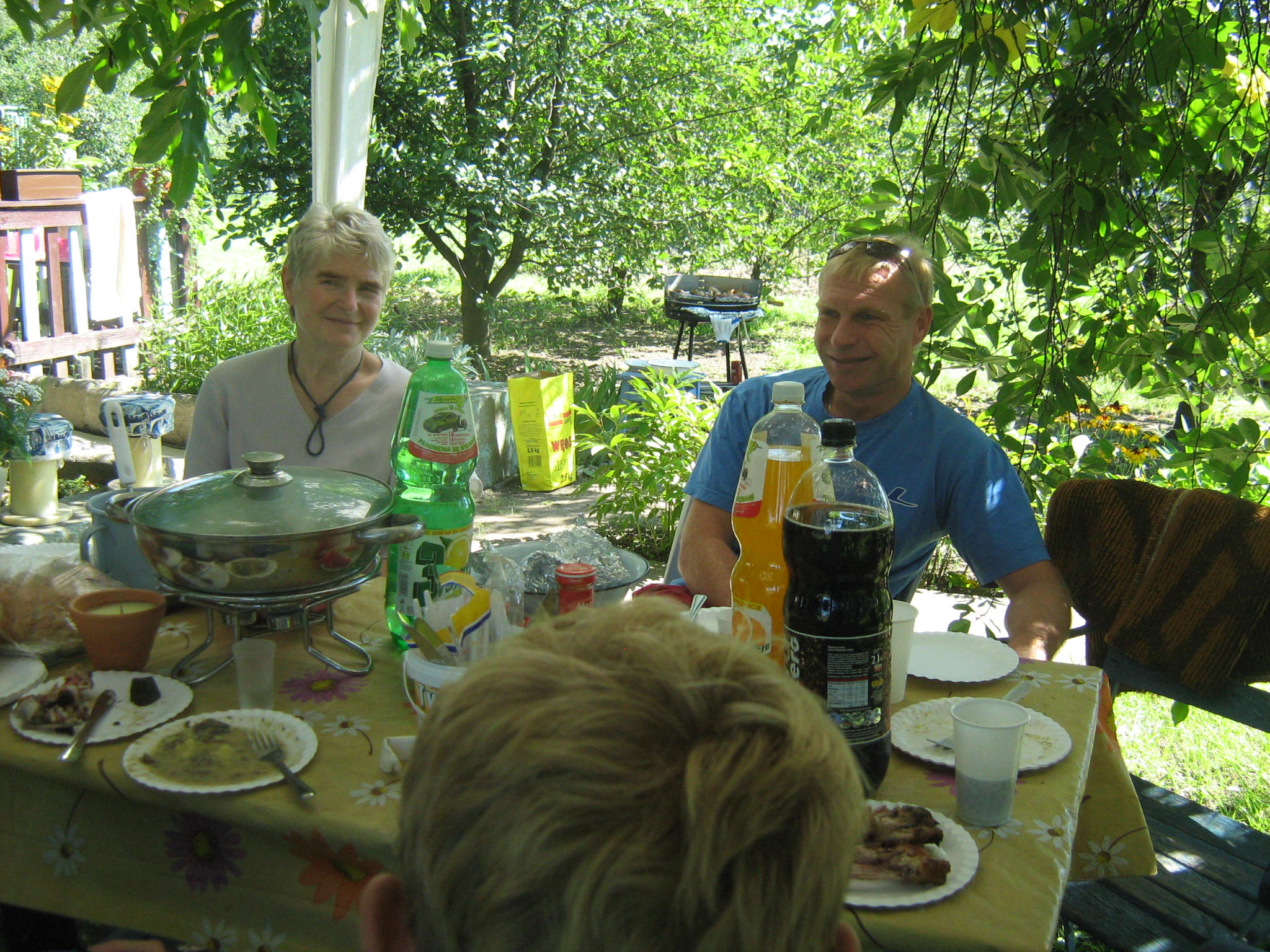 NIEDZIELNY OBIAD Z BABCIĄ NA DZIAŁCE.