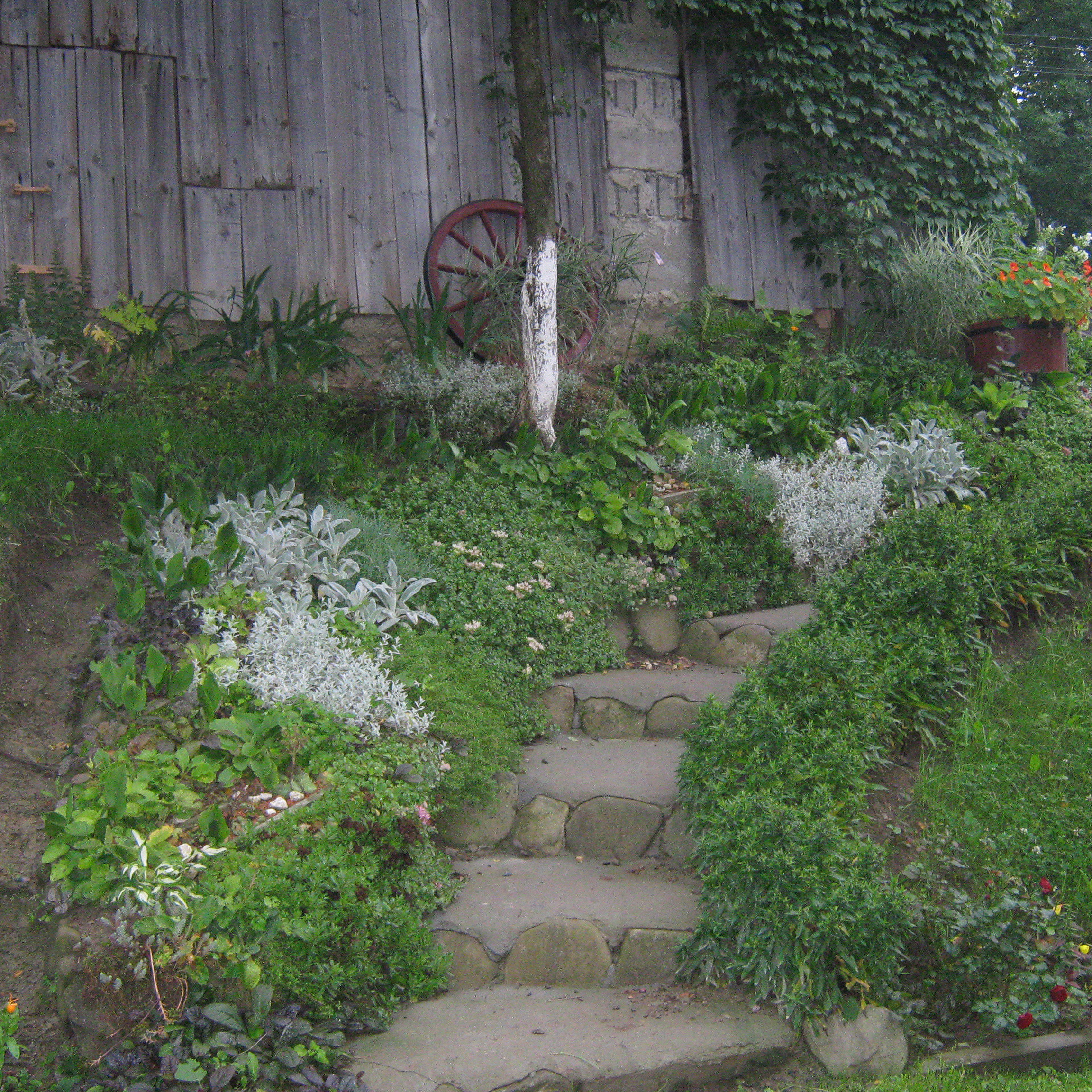 Schodki do nieba. Zawsze można uatrakcyjnic miejsca mniej atrakcyjne.