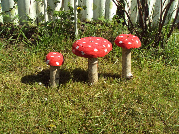 muchomory z drewna