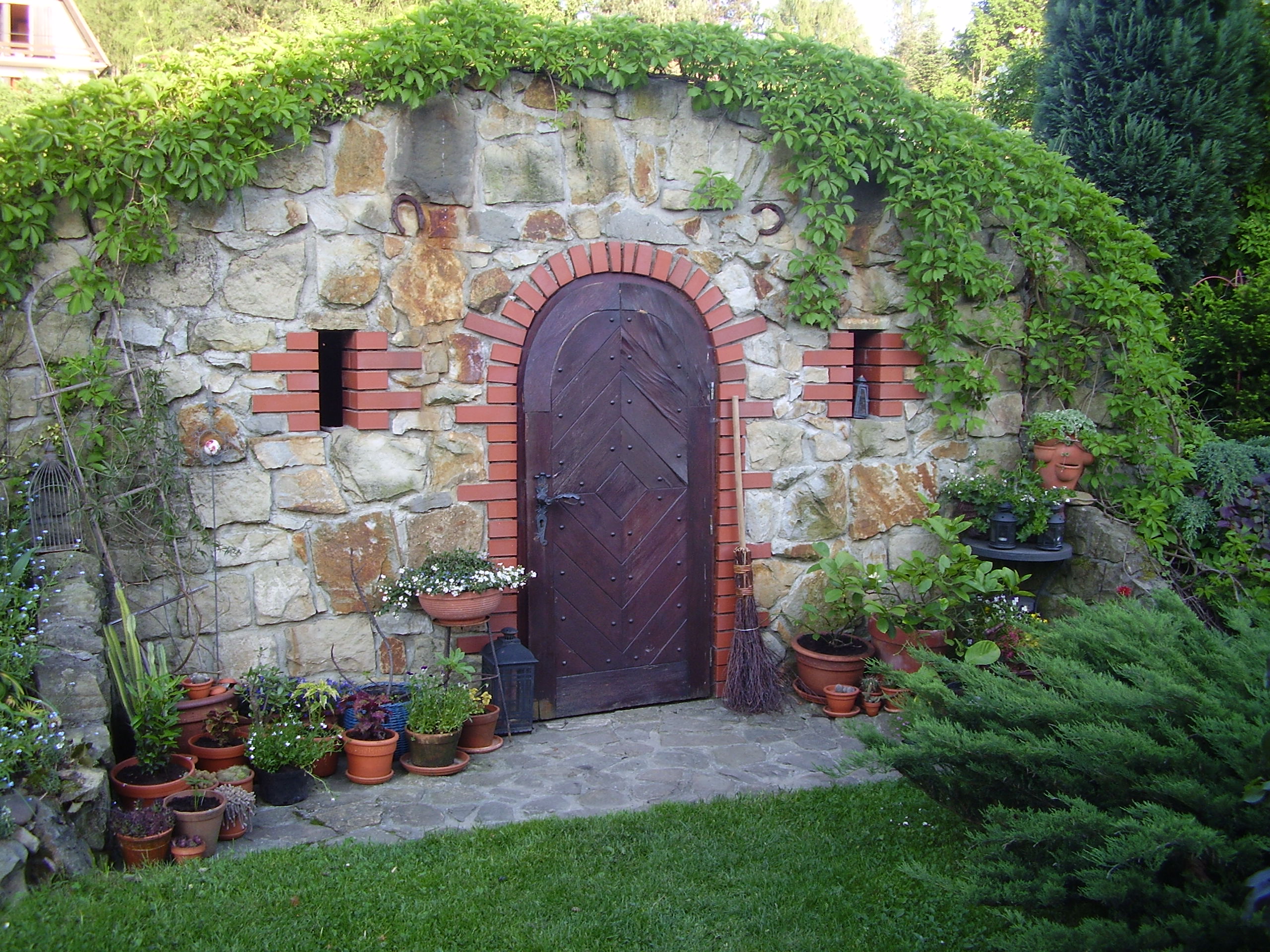 Piwniczka ziemianka.