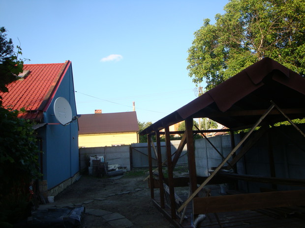 Tak część ogródka wyglądała w sierpniu 2013...