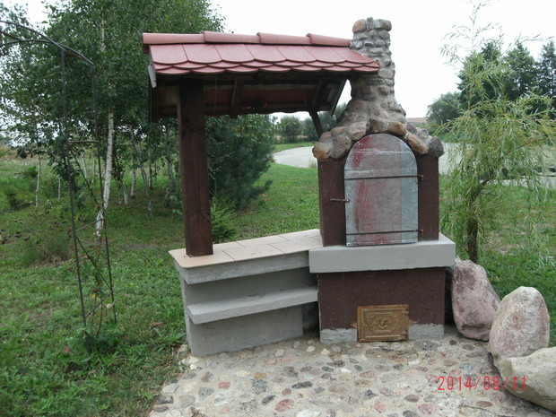 Gril z wędzarnią wymurowany przez mojego męża