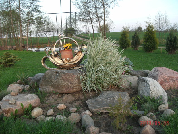 Kwietnik wykonany przez męża z starej opony