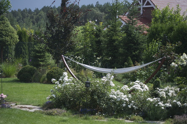 Staram się zawsze znaleźć chwile na odpoczynek na hamaku, najchętniej z ulubioną książką
