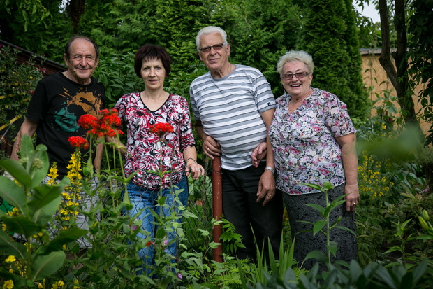 Nasz ogródek idealnie sprzyja miłym rozmową ze znajomymi.