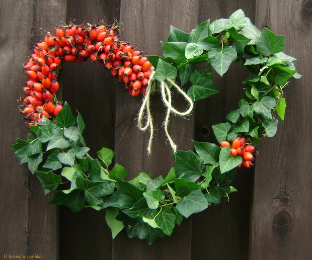 Serce z bluszczu i dzikiej róży