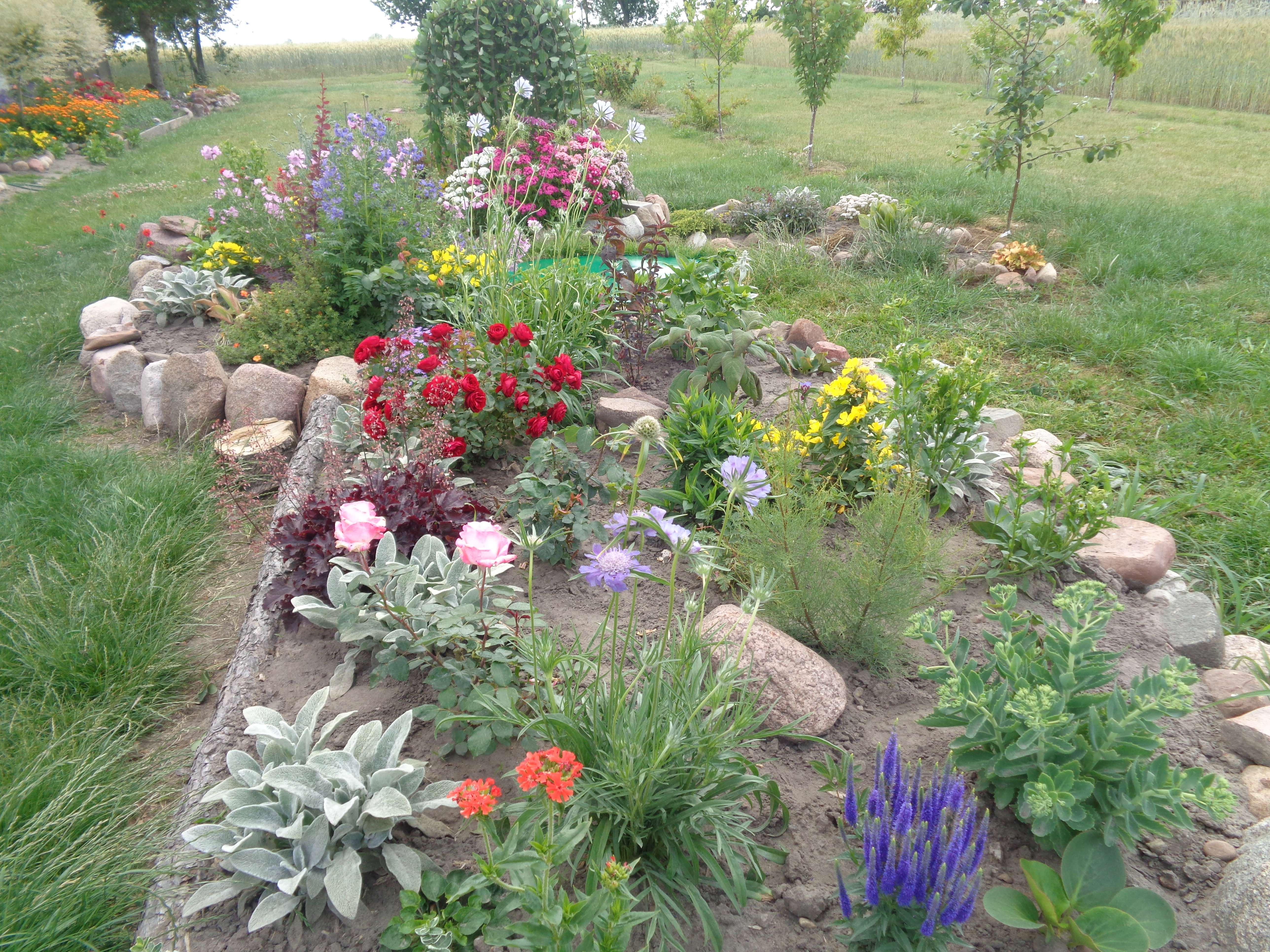 Byliny pięknie się uzupełniają .