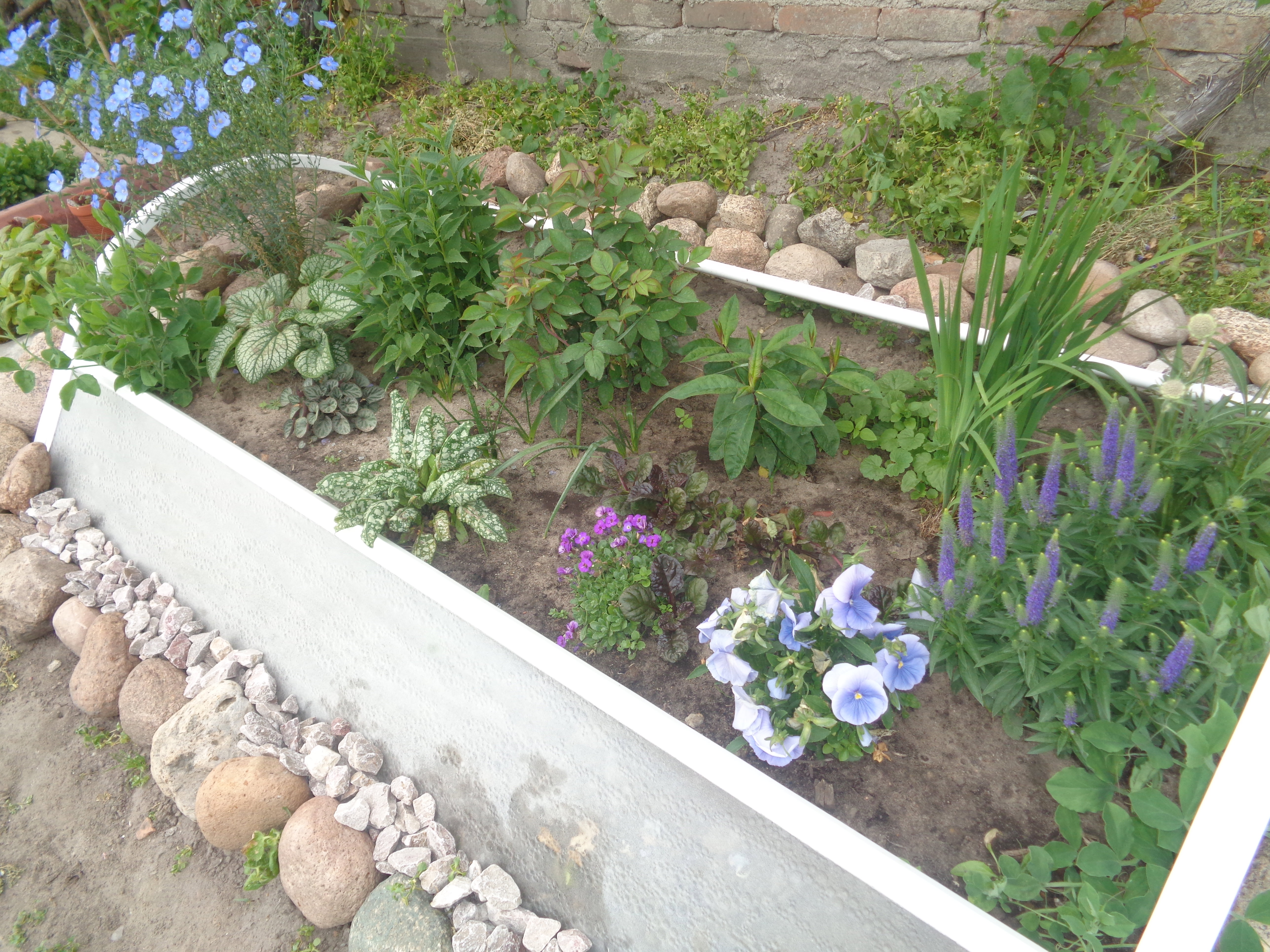 Byliny pięknie wzajemnie się uzupełniają .