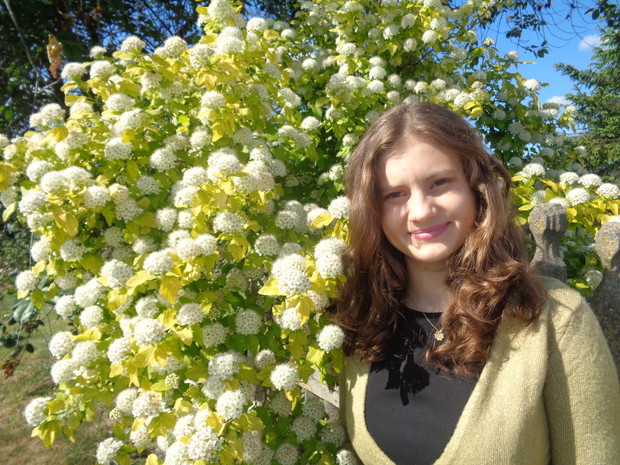 Córka Natalia na tle pęcherzycy. 