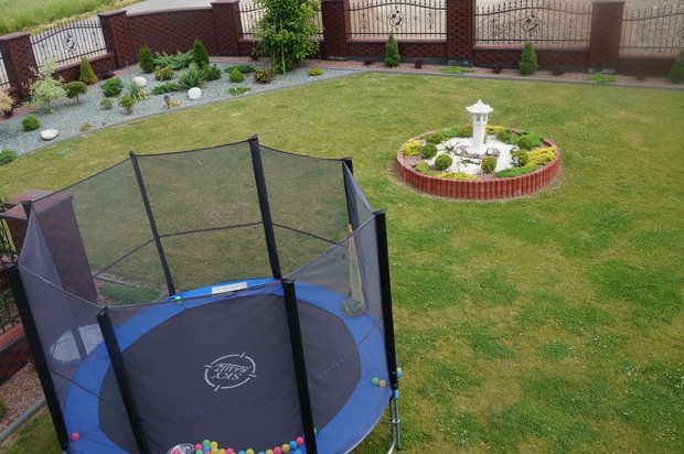 Trampolina miejsce szaleństw nie tylko dzieci:-)