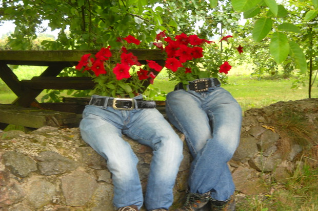 Spodnie dżinsowe w innym wydaniu.