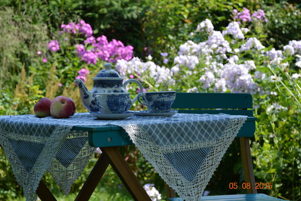 ..kawa już w dzbanku..