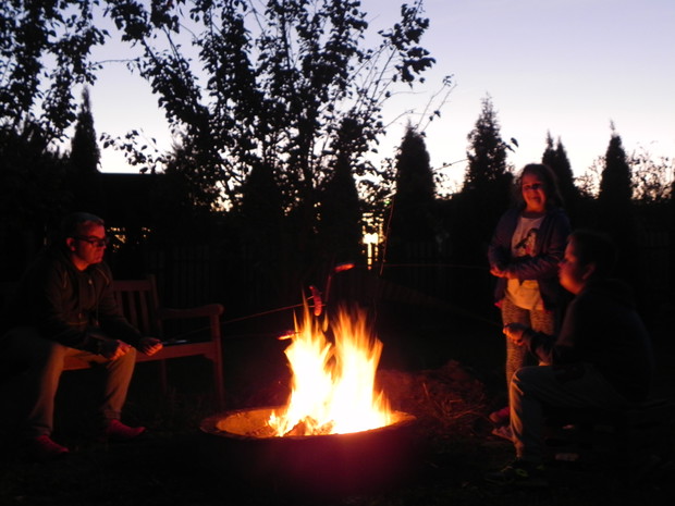 Ognisko z kiełbaskami :)