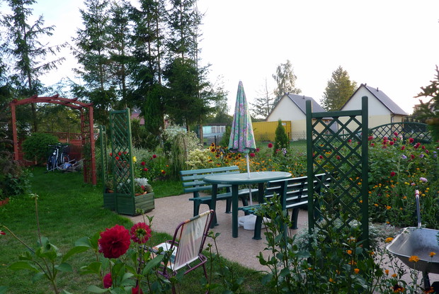 Ogród, część wypoczynkowa. 