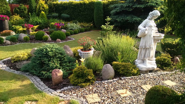 Dama mojego ogrodu :) Fontanna