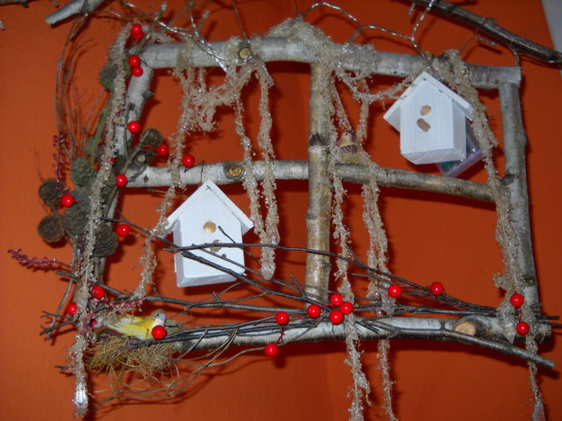 Okno z kijków od brzozy.