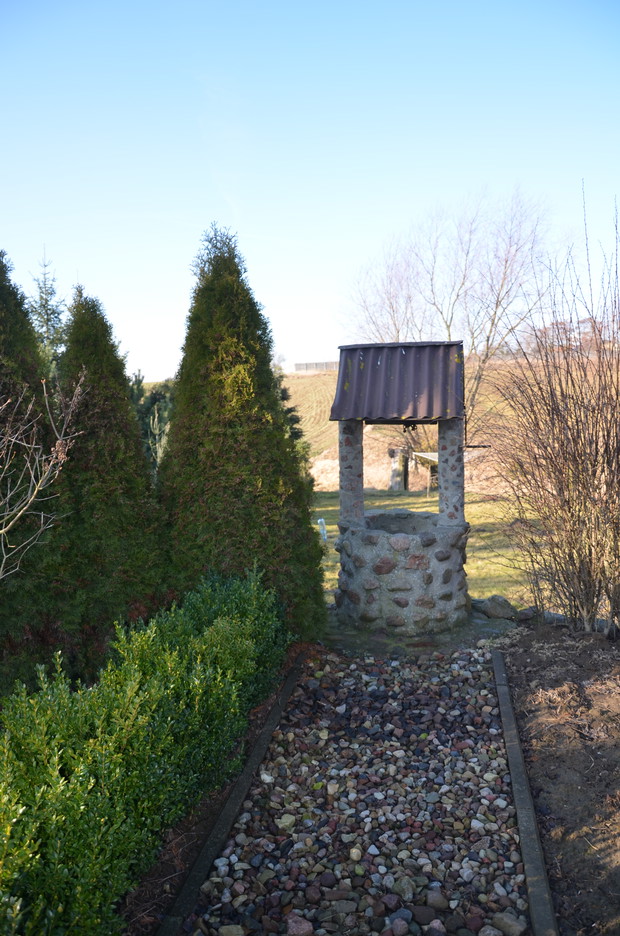 Nasza ozdobna studnia wykonana własnoręcznie przez mojego męża :)