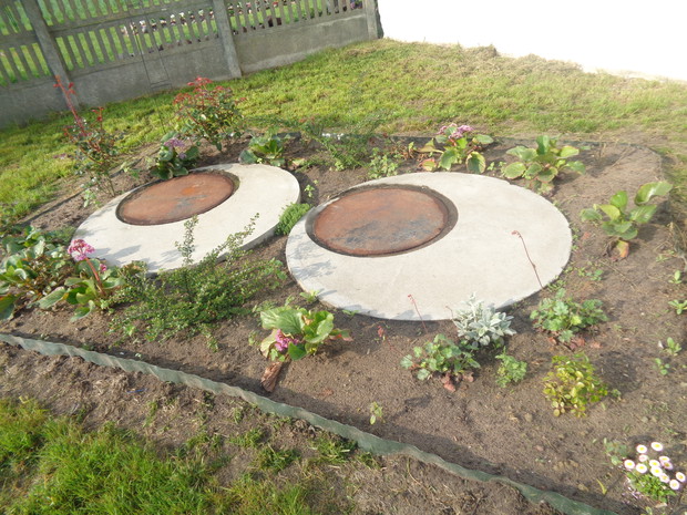 Wiosną smutno i szaro .