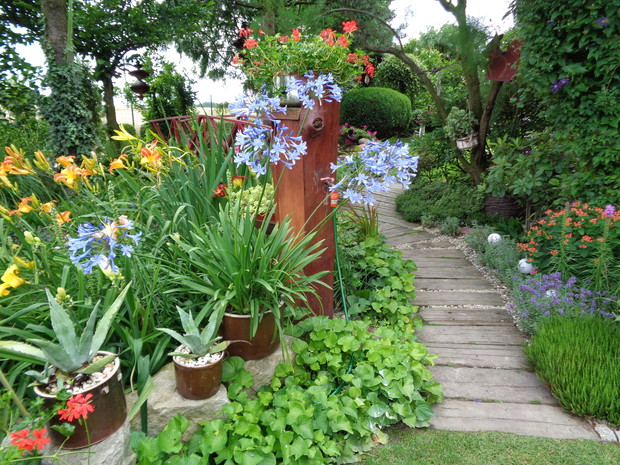 Każda ścieżka prowadzi w milszy zakaąek.