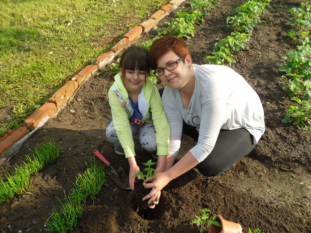 Pasją do zieloności skutecznie zaraziłam córkę :-)