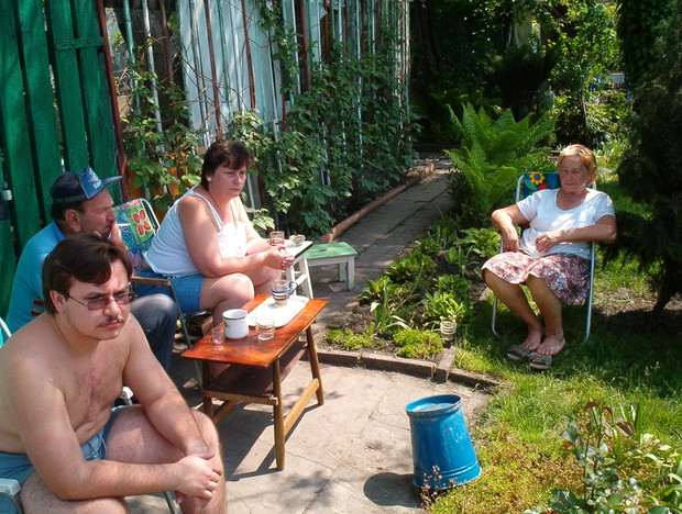 Babcia, dziadek, mama i ja