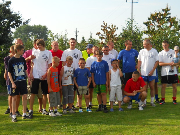 TURNIEJ PIŁKARSKI NA ,,NASZYM ORLIKU ''