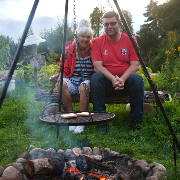 W sierpniowy wieczór z synem – czy można milej spędzić czas niż przy ognisku?