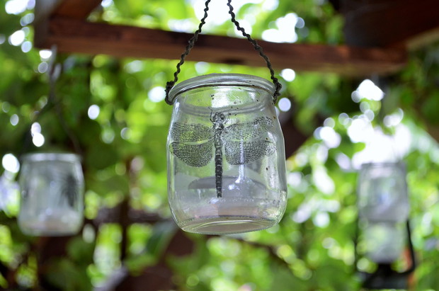 Ogród to nie jedyna pasja właścicieli. Lampion wykonany przez panią domu.